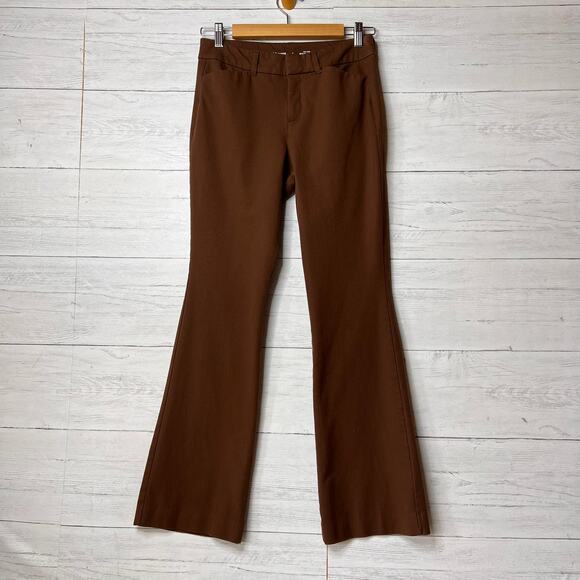 Old Navy Pants Womens Size 6 Petite Chocolate Brown High Rise Pixie Flare - Picture 1 of 16